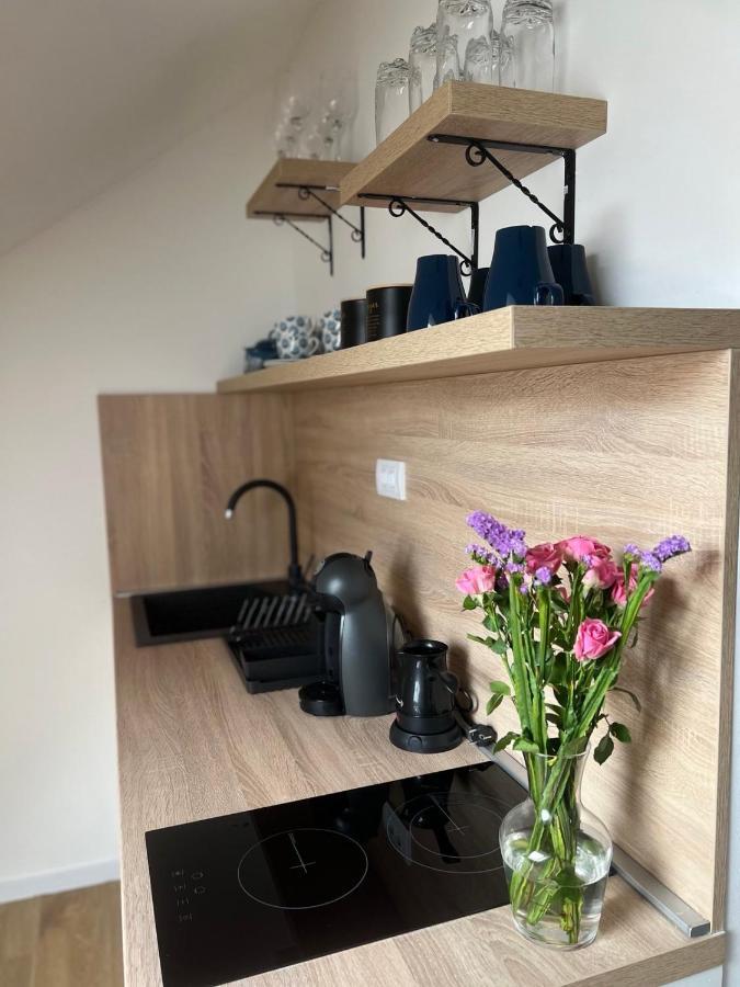 Loft Apart بلوزين المظهر الخارجي الصورة